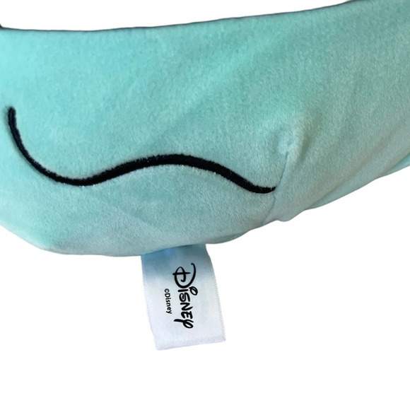 SQUISHMALLOW Disney 10 inch Mickey Mouse Holding Egg Plush Ultra Soft Toy - Picture 3 of 8